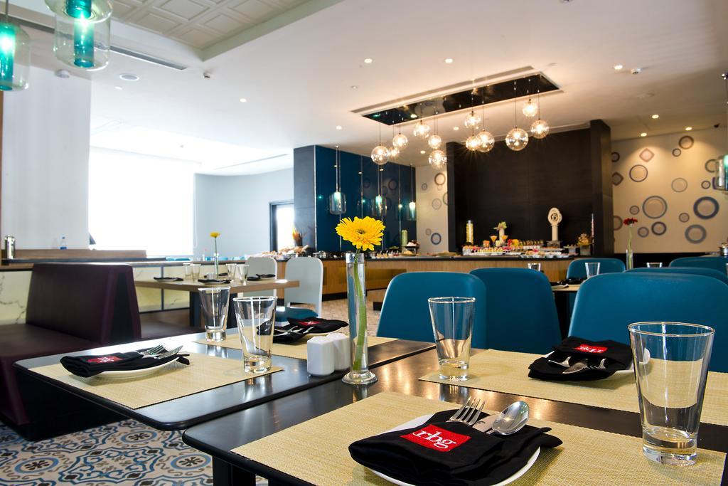 Park Inn By Radisson New Delhi Ip Extension Extérieur photo