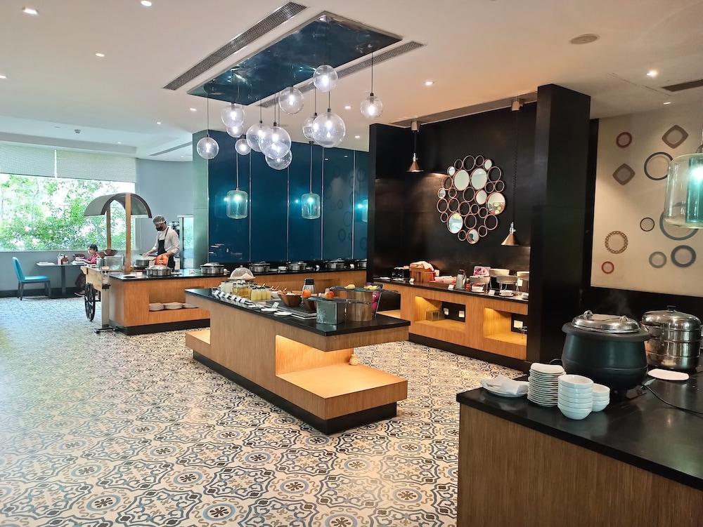 Park Inn By Radisson New Delhi Ip Extension Extérieur photo